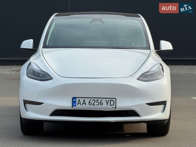 Внедорожник / Кроссовер Tesla Model Y 2024 в Киеве фото 11 Внедорожник / Кроссовер Tesla Model Y 2024 в Киеве