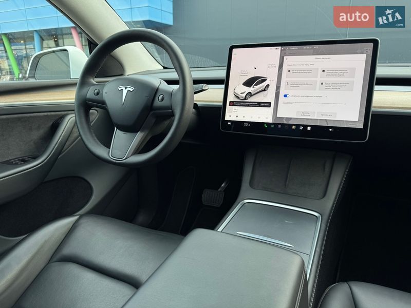 Внедорожник / Кроссовер Tesla Model Y 2024 в Киеве фото 17 Внедорожник / Кроссовер Tesla Model Y 2024 в Киеве