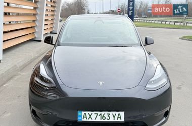 Позашляховик / Кросовер Tesla Model Y 2024 в Києві