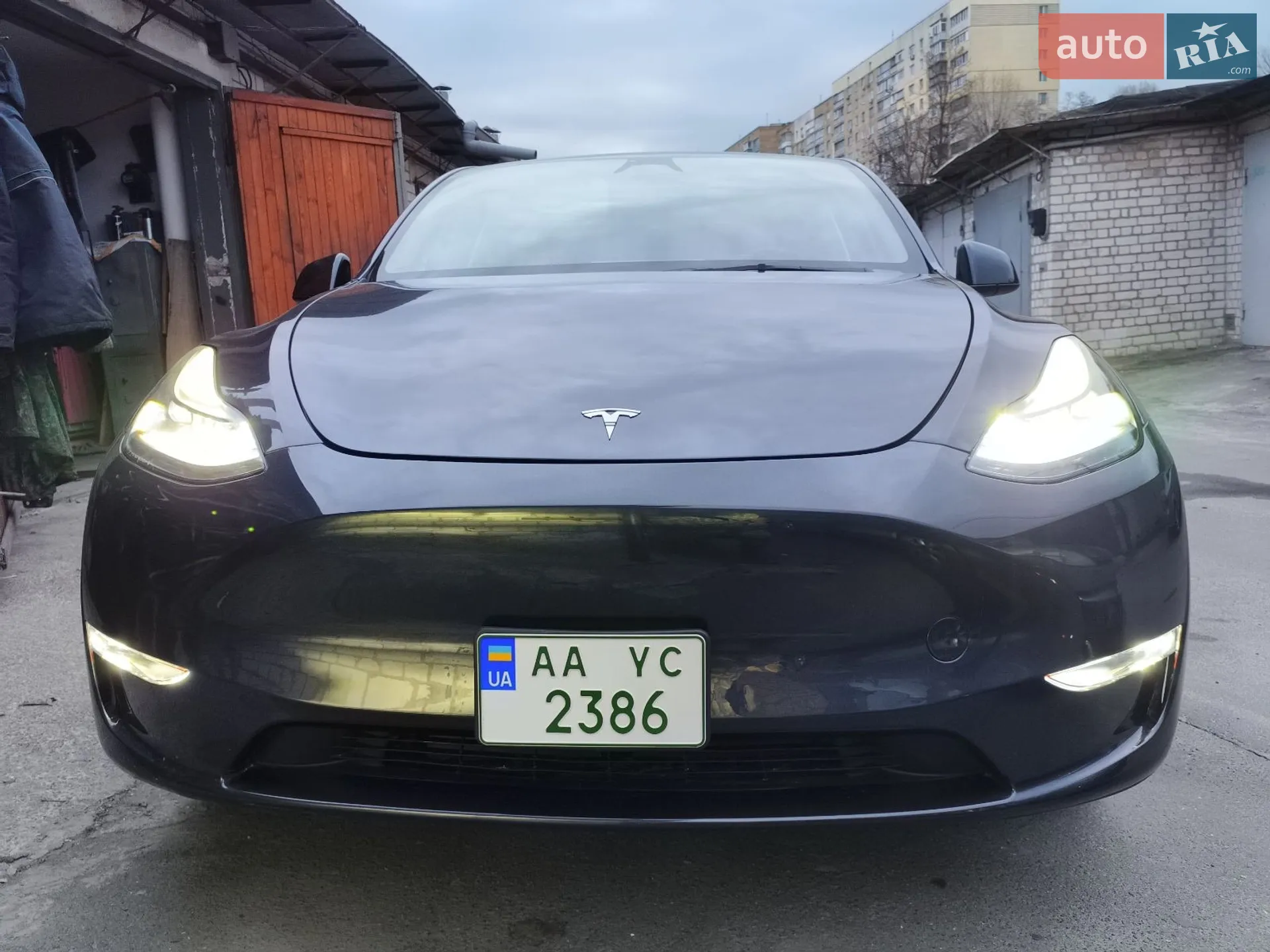 2024 Tesla Model Y - мініатюра 23