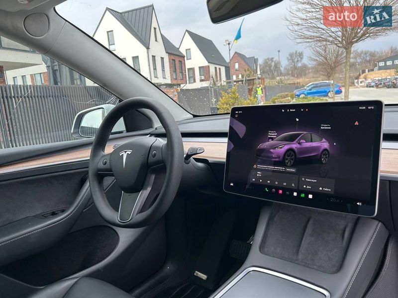 Позашляховик / Кросовер Tesla Model Y 2024 в Умані фото 30 Позашляховик / Кросовер Tesla Model Y 2024 в Умані