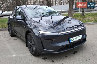 Позашляховик / Кросовер Tesla Model Y 2025 в Житомирі