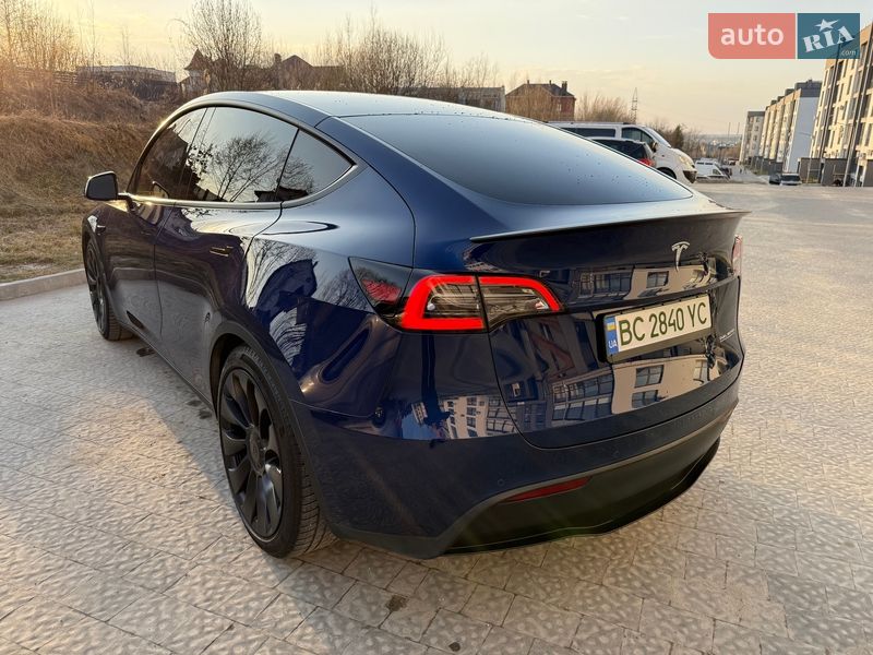 Позашляховик / Кросовер Tesla Model Y 2021 в Львові