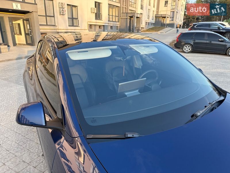 Позашляховик / Кросовер Tesla Model Y 2021 в Львові