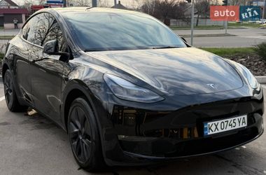 Позашляховик / Кросовер Tesla Model Y 2024 в Харкові