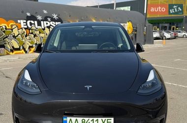 Позашляховик / Кросовер Tesla Model Y 2024 в Києві фото 2 Позашляховик / Кросовер Tesla Model Y 2024 в Києві