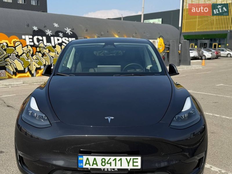 Позашляховик / Кросовер Tesla Model Y 2024 в Києві фото 2 Позашляховик / Кросовер Tesla Model Y 2024 в Києві