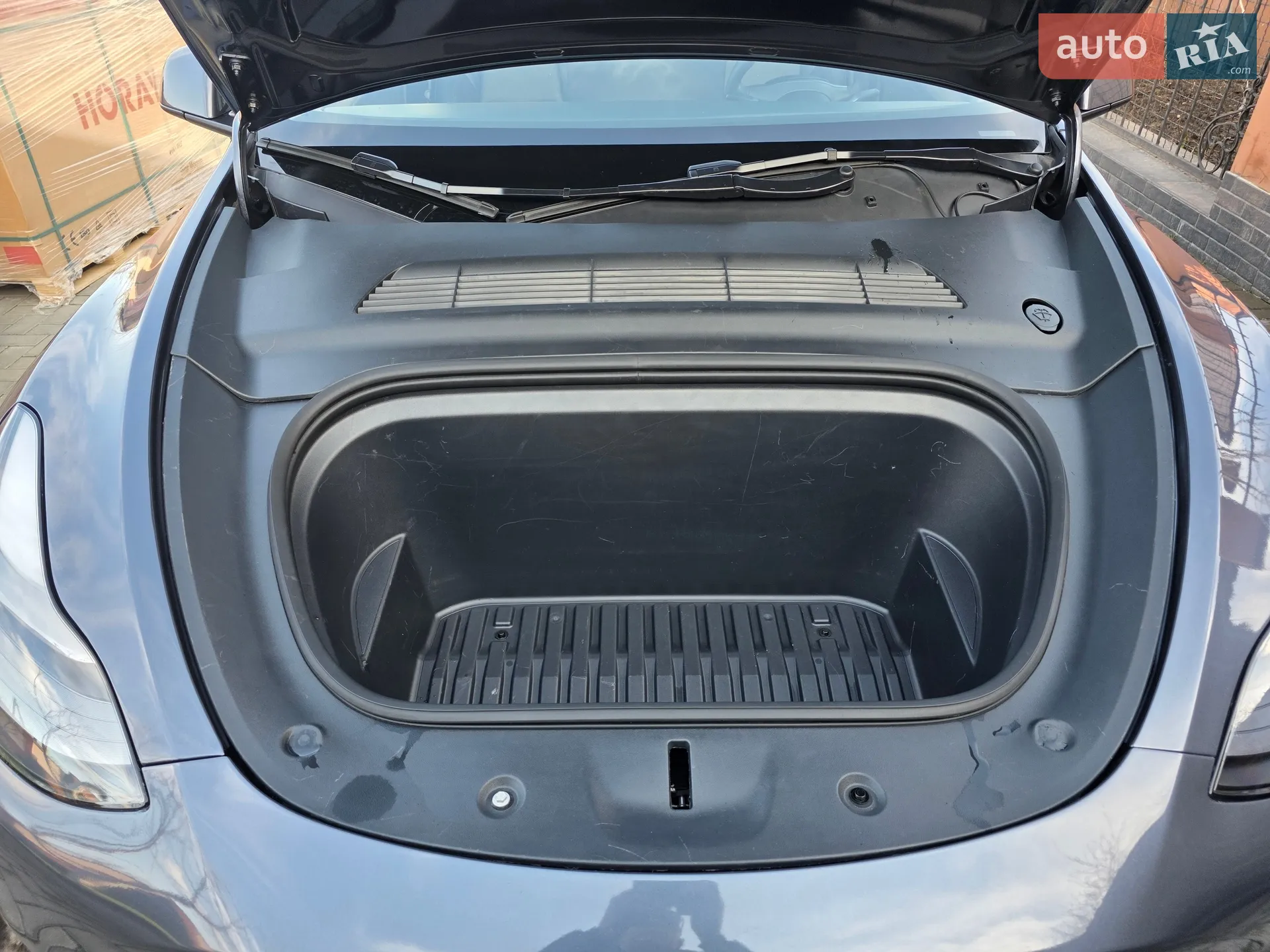 2023 Tesla Model Y - мініатюра 8