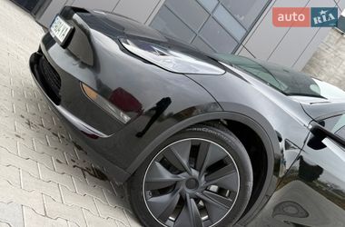Внедорожник / Кроссовер Tesla Model Y 2024 в Черновцах