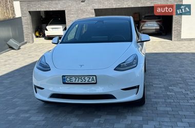 Позашляховик / Кросовер Tesla Model Y 2021 в Чернівцях