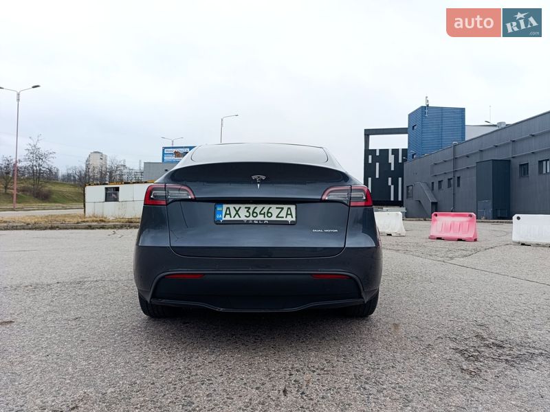 Позашляховик / Кросовер Tesla Model Y 2020 в Харкові