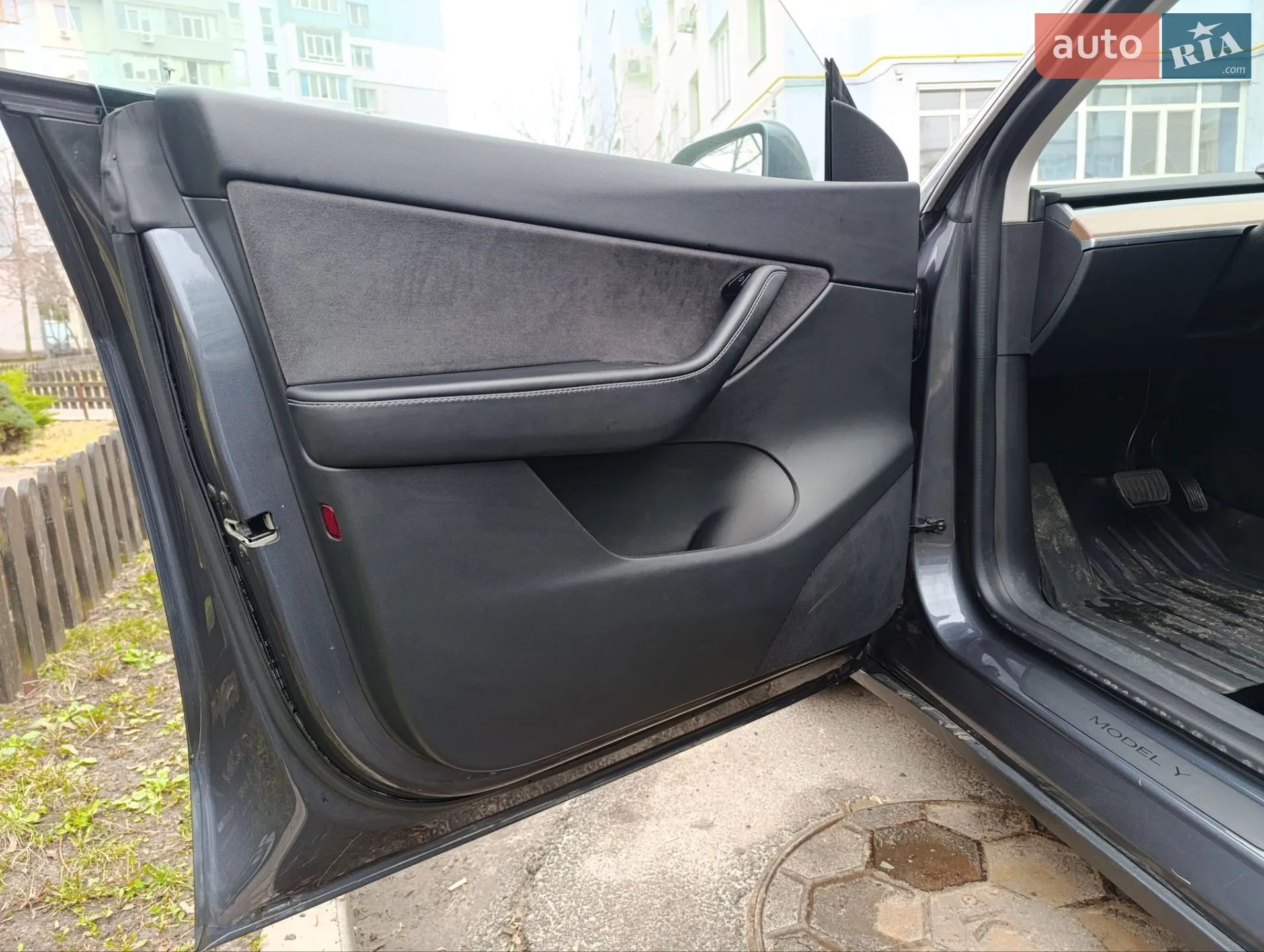 2020 Tesla Model Y - мініатюра 22
