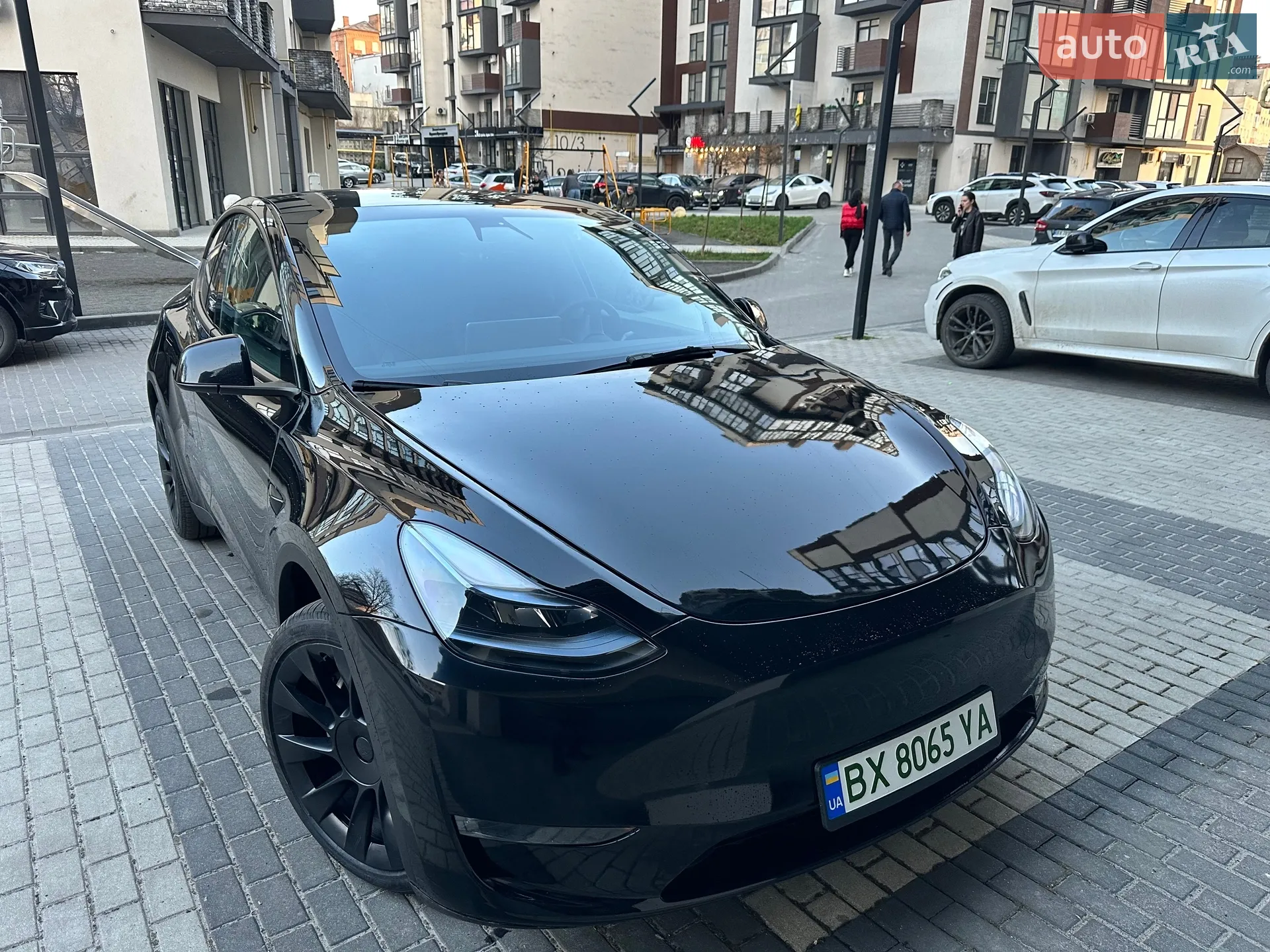 2022 Tesla Model Y - мініатюра 4