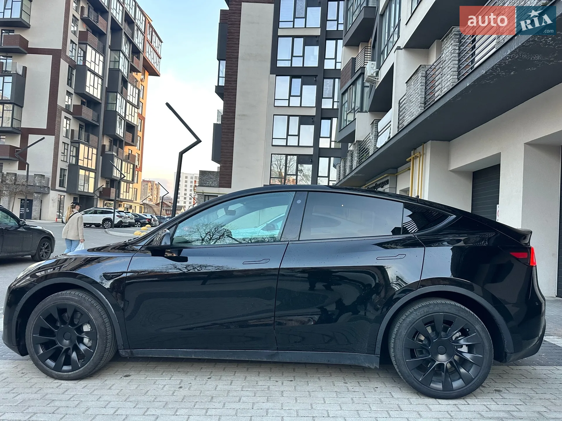 2022 Tesla Model Y - мініатюра 12