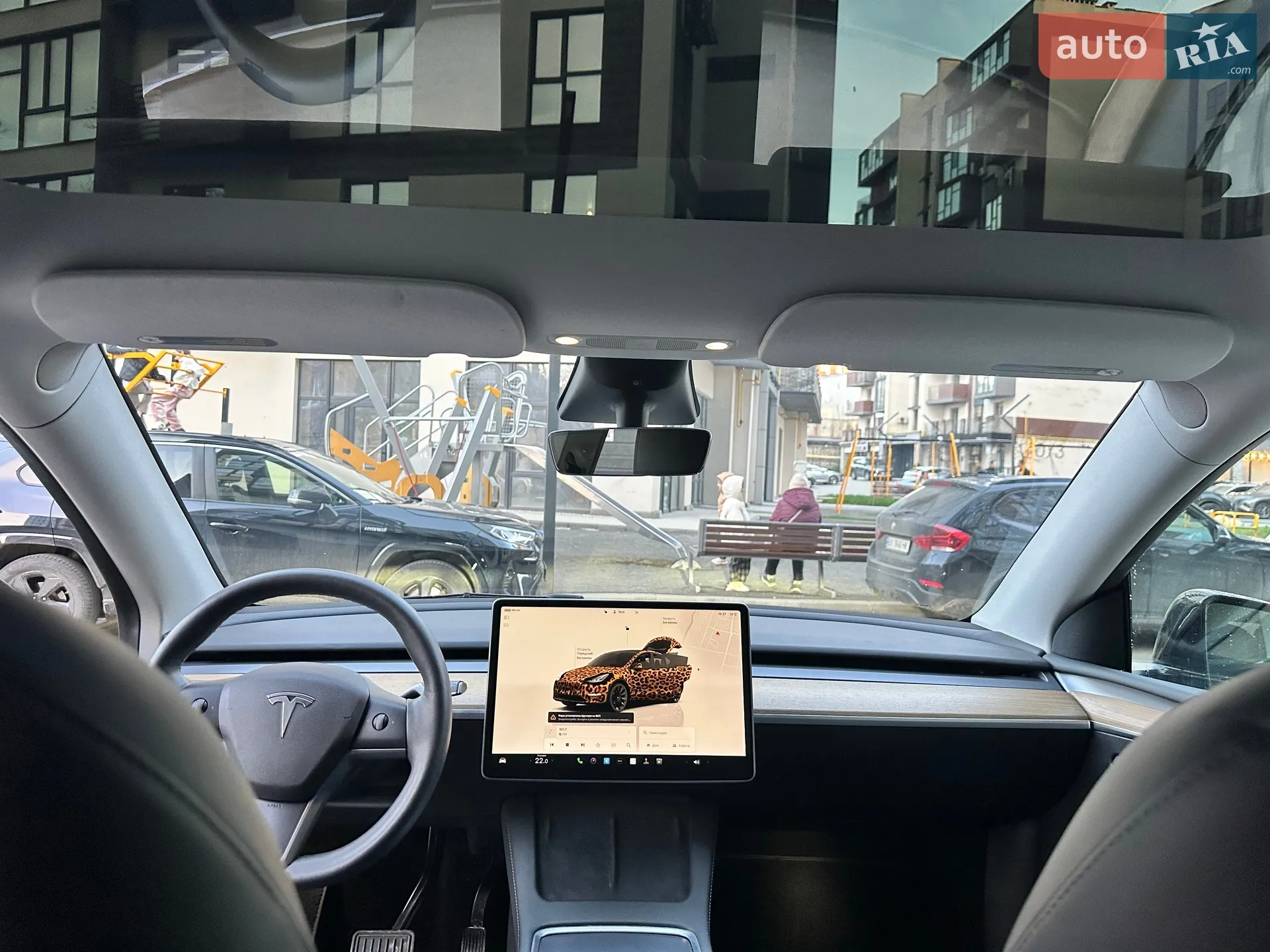 2022 Tesla Model Y - мініатюра 19