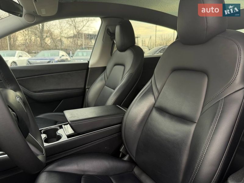 Позашляховик / Кросовер Tesla Model Y 2020 в Харкові