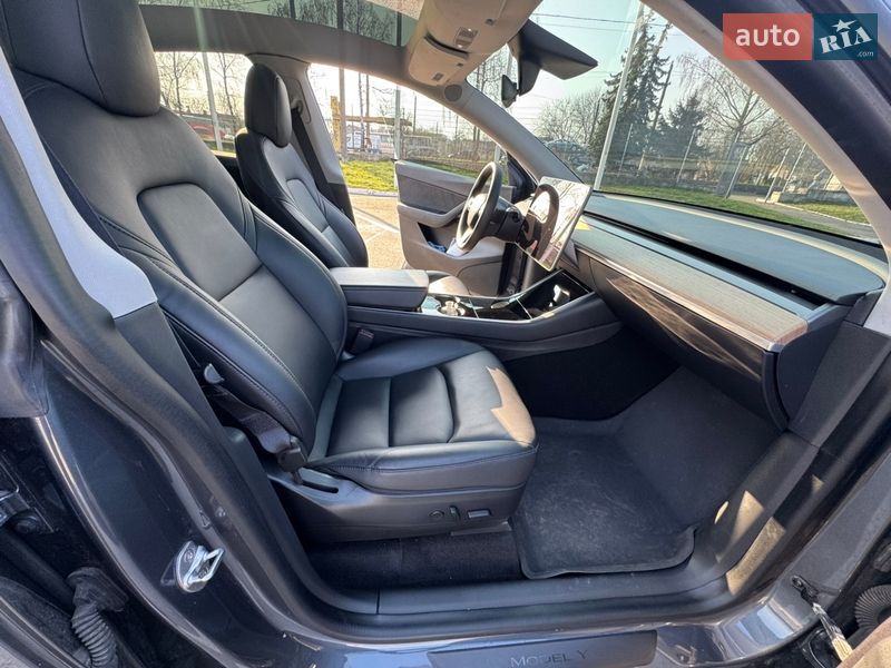 Позашляховик / Кросовер Tesla Model Y 2020 в Житомирі фото 19 Позашляховик / Кросовер Tesla Model Y 2020 в Житомирі