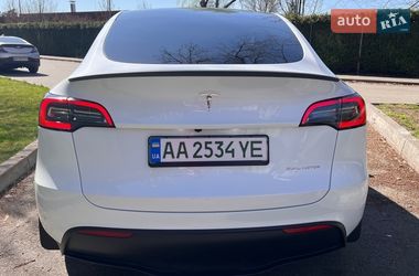 Позашляховик / Кросовер Tesla Model Y 2024 в Києві