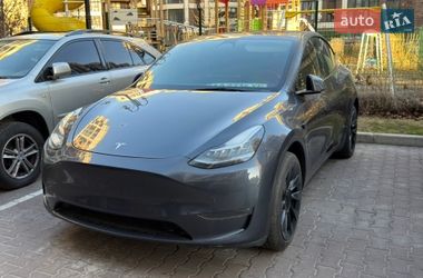 Внедорожник / Кроссовер Tesla Model Y 2023 в Киеве