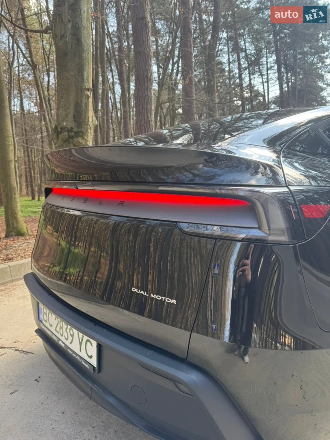 2025 Tesla Model Y - мініатюра 20