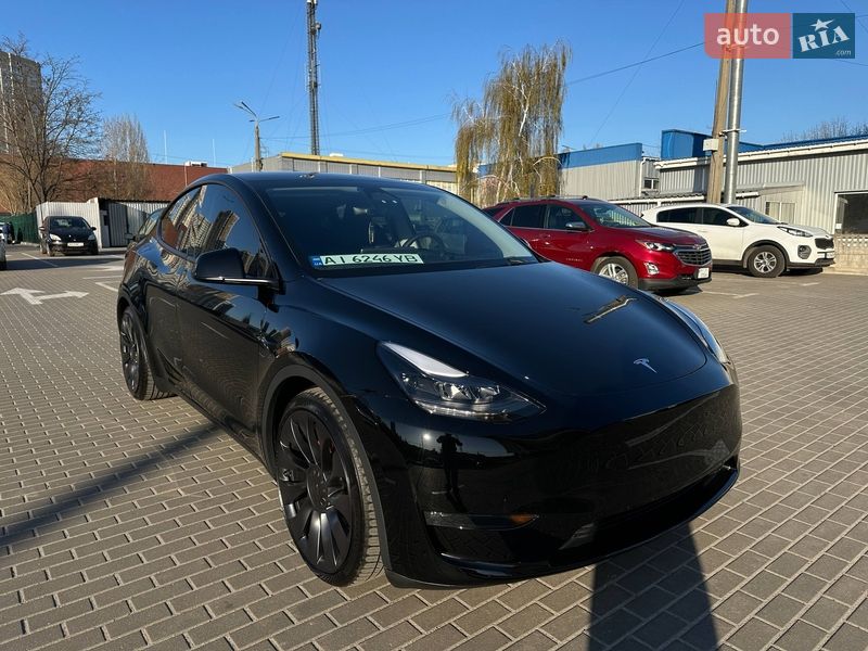 Tesla Model Y 2024 Tesla Model Y 2024