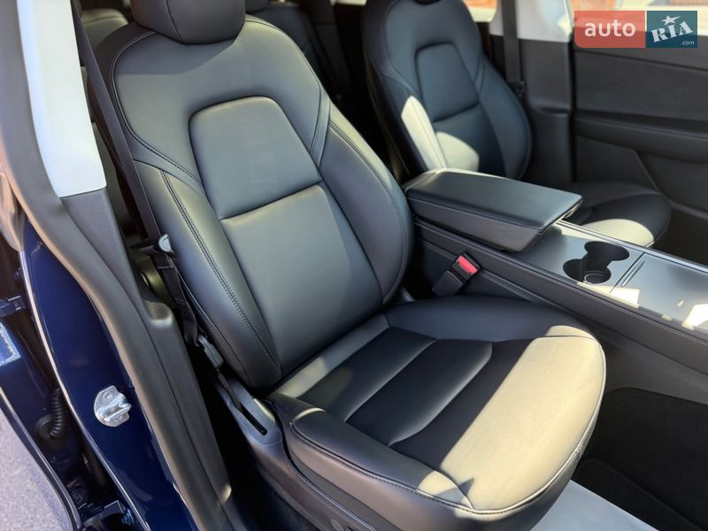 Внедорожник / Кроссовер Tesla Model Y 2021 в Киеве фото 27 Внедорожник / Кроссовер Tesla Model Y 2021 в Киеве