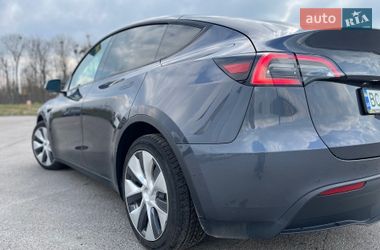 Внедорожник / Кроссовер Tesla Model Y 2021 в Львове