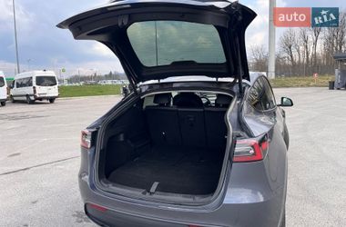 Внедорожник / Кроссовер Tesla Model Y 2021 в Львове