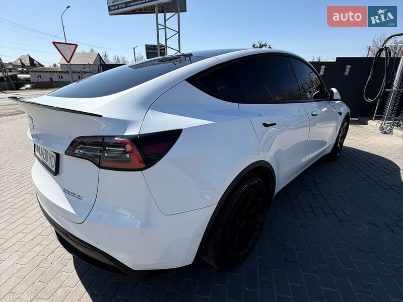 Внедорожник / Кроссовер Tesla Model Y 2020 в Киеве фото 4 Внедорожник / Кроссовер Tesla Model Y 2020 в Киеве