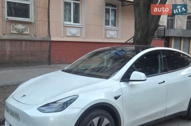 Позашляховик / Кросовер Tesla Model Y 2023 в Дніпрі