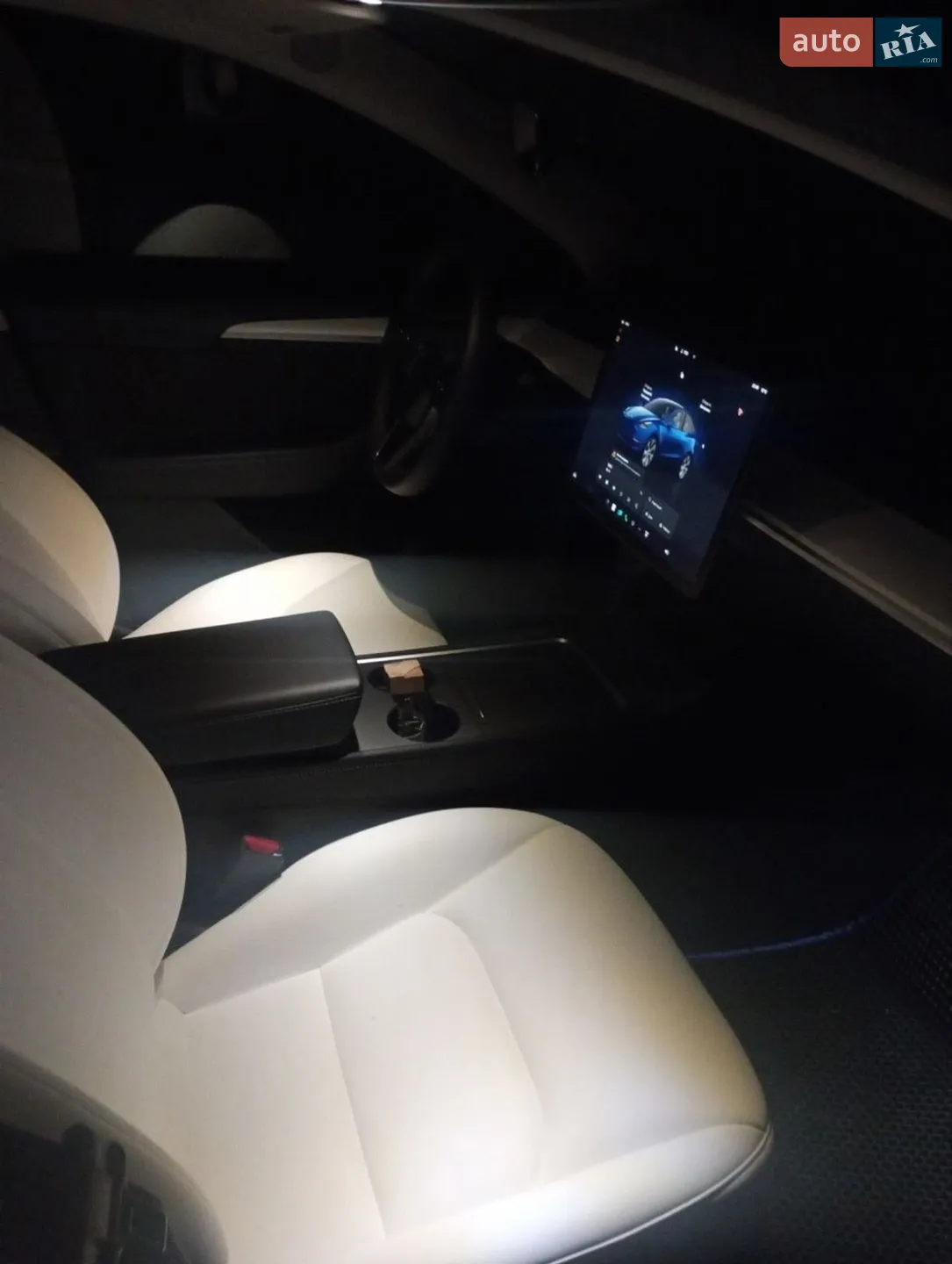 2024 Tesla Model Y - мініатюра 40