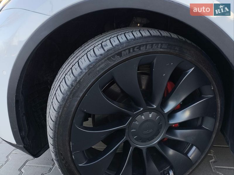 Позашляховик / Кросовер Tesla Model Y 2022 в Кропивницькому фото 5 Позашляховик / Кросовер Tesla Model Y 2022 в Кропивницькому