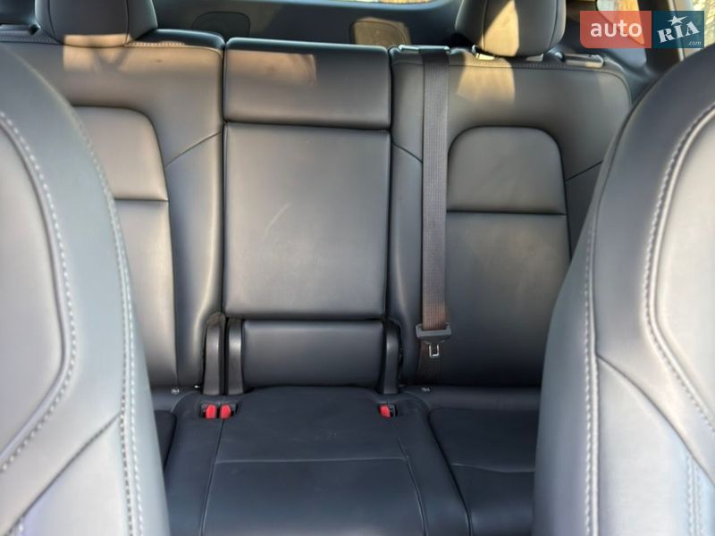 Внедорожник / Кроссовер Tesla Model Y 2023 в Калиновке фото 18 Внедорожник / Кроссовер Tesla Model Y 2023 в Калиновке