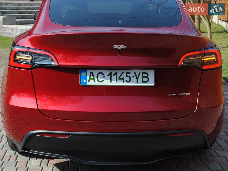 Позашляховик / Кросовер Tesla Model Y 2024 в Луцьку фото 32 Позашляховик / Кросовер Tesla Model Y 2024 в Луцьку