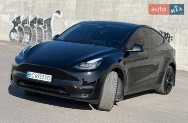 Внедорожник / Кроссовер Tesla Model Y 2023 в Львове