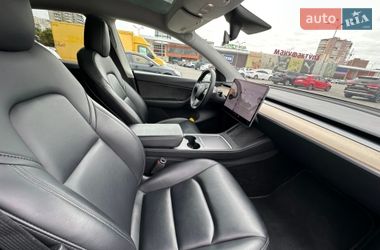 Позашляховик / Кросовер Tesla Model Y 2021 в Києві