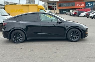 Позашляховик / Кросовер Tesla Model Y 2021 в Києві