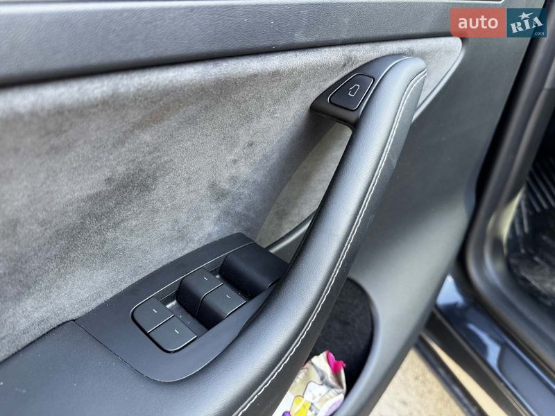 Внедорожник / Кроссовер Tesla Model Y 2024 в Киеве фото 18 Внедорожник / Кроссовер Tesla Model Y 2024 в Киеве