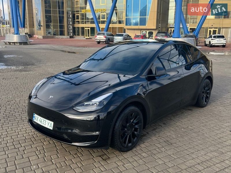 Tesla Model Y 2021