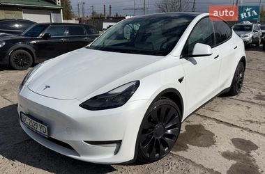 Внедорожник / Кроссовер Tesla Model Y 2023 в Львове