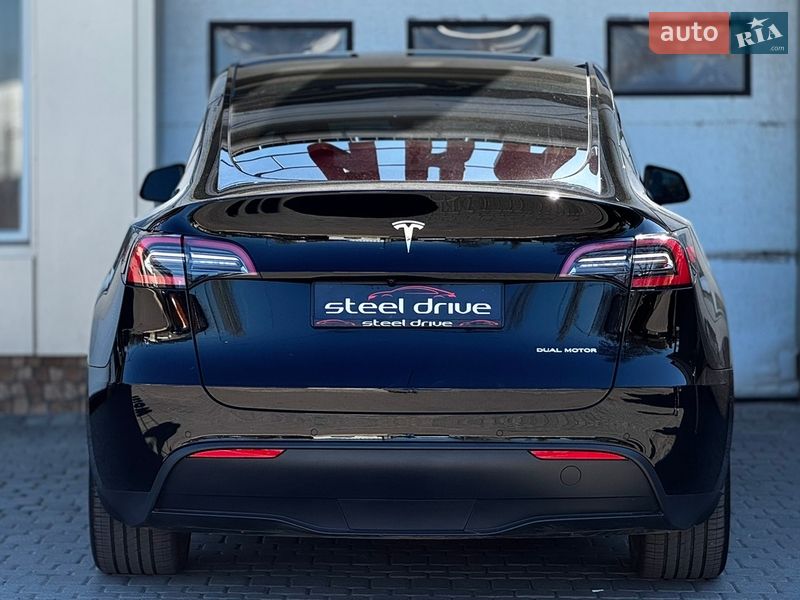Позашляховик / Кросовер Tesla Model Y 2021 в Миколаєві