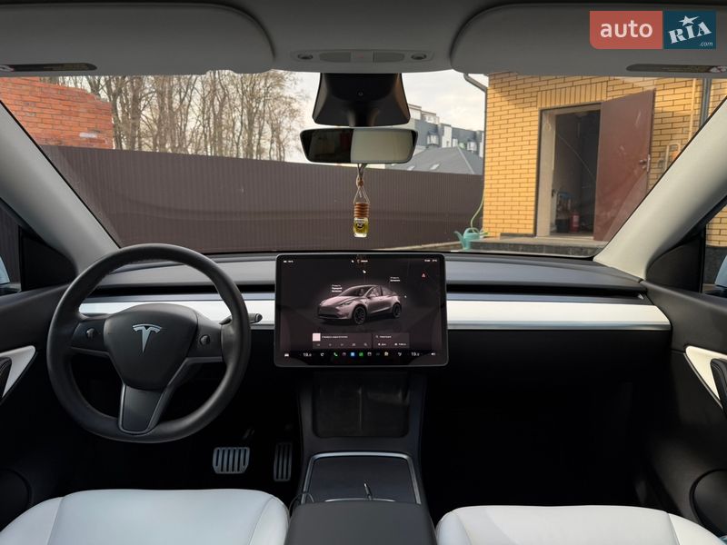 Внедорожник / Кроссовер Tesla Model Y 2022 в Владимире