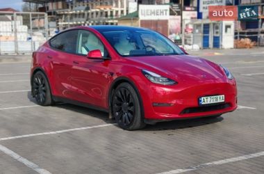 Внедорожник / Кроссовер Tesla Model Y 2020 в Коломые