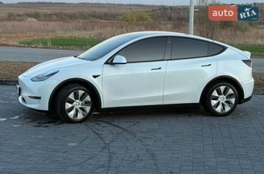 Внедорожник / Кроссовер Tesla Model Y 2020 в Львове