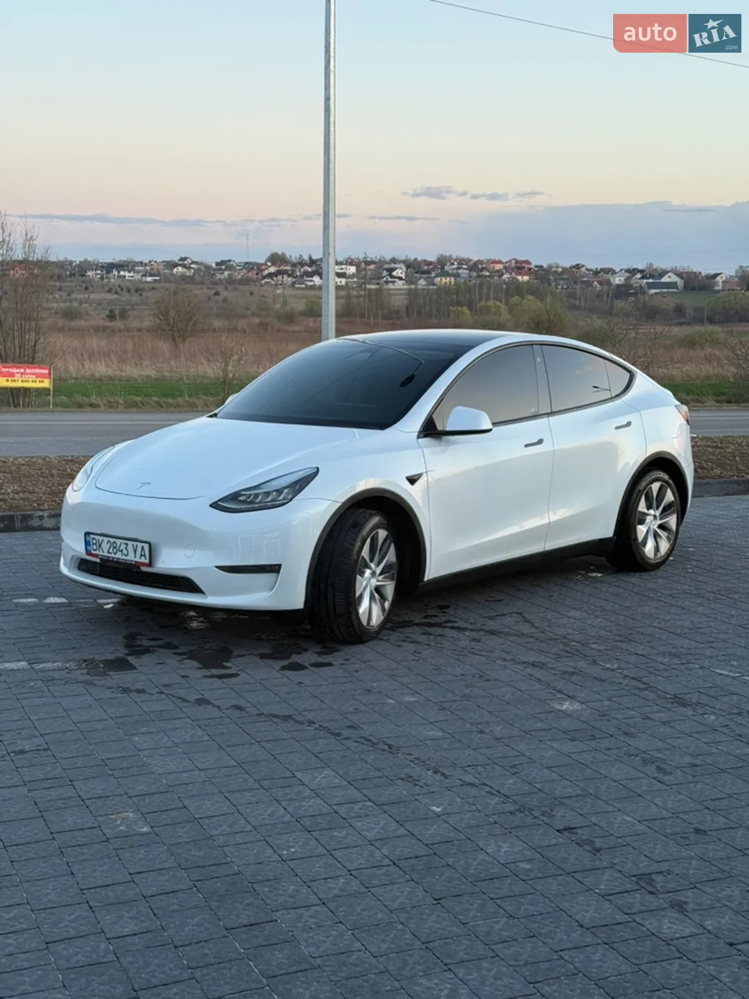 2020 Tesla Model Y - мініатюра 6