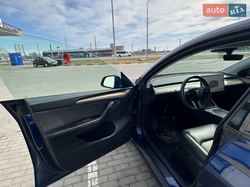 Внедорожник / Кроссовер Tesla Model Y 2023 в Ивано-Франковске фото 20 Внедорожник / Кроссовер Tesla Model Y 2023 в Ивано-Франковске