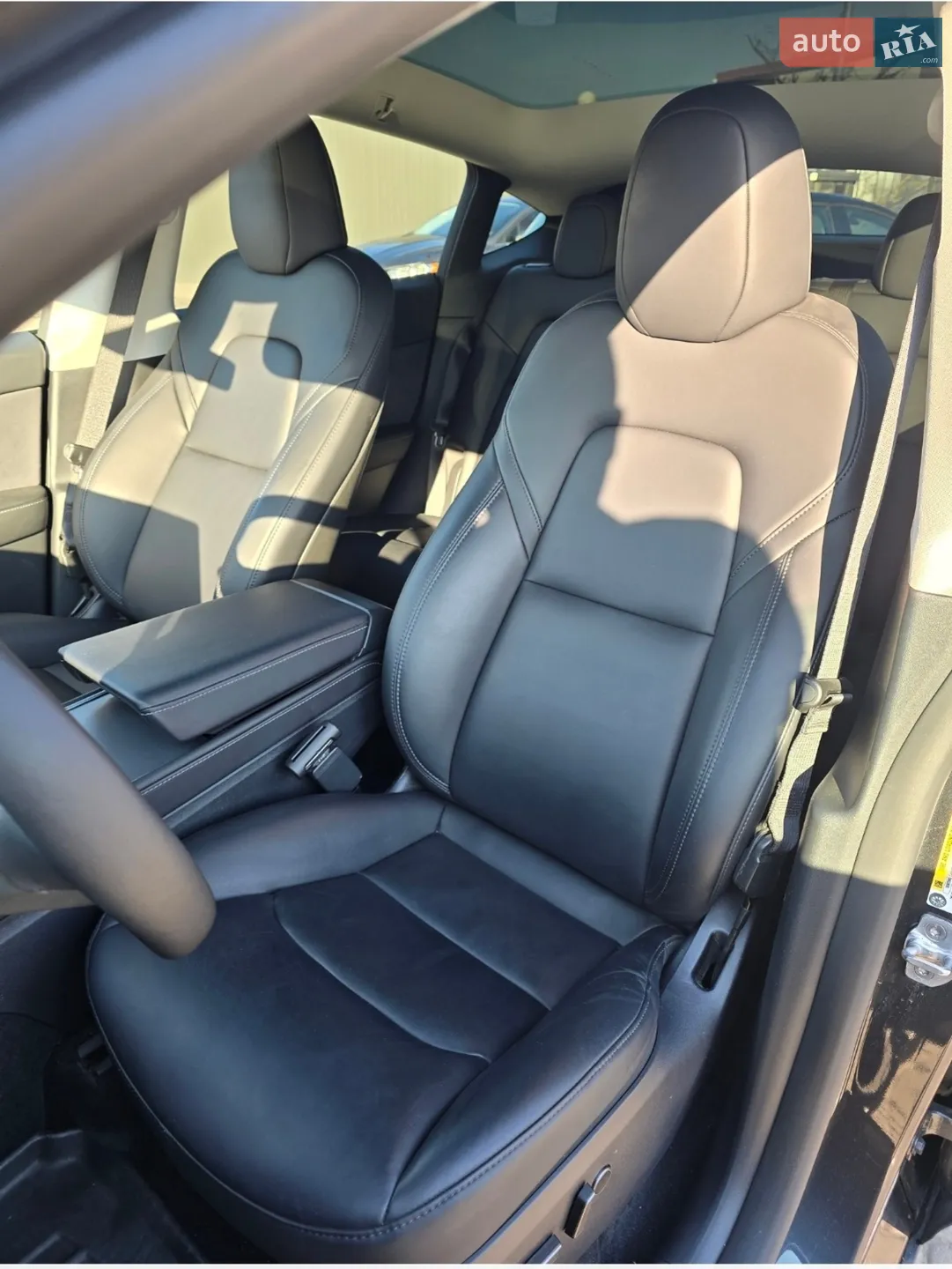 2024 Tesla Model Y - мініатюра 20