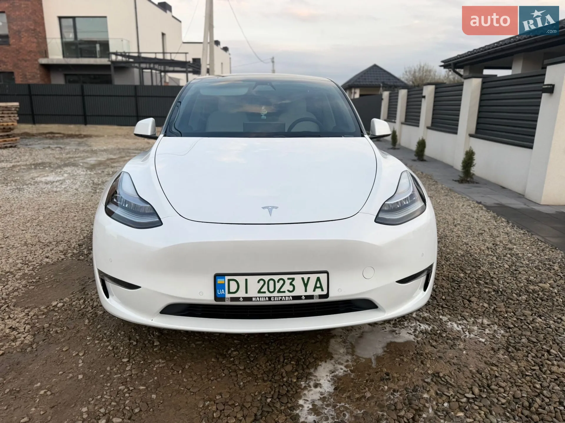 2020 Tesla Model Y - мініатюра 9