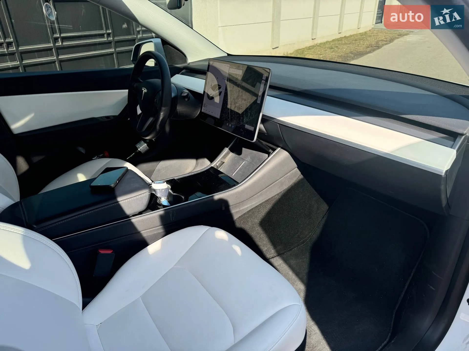 2020 Tesla Model Y - мініатюра 13