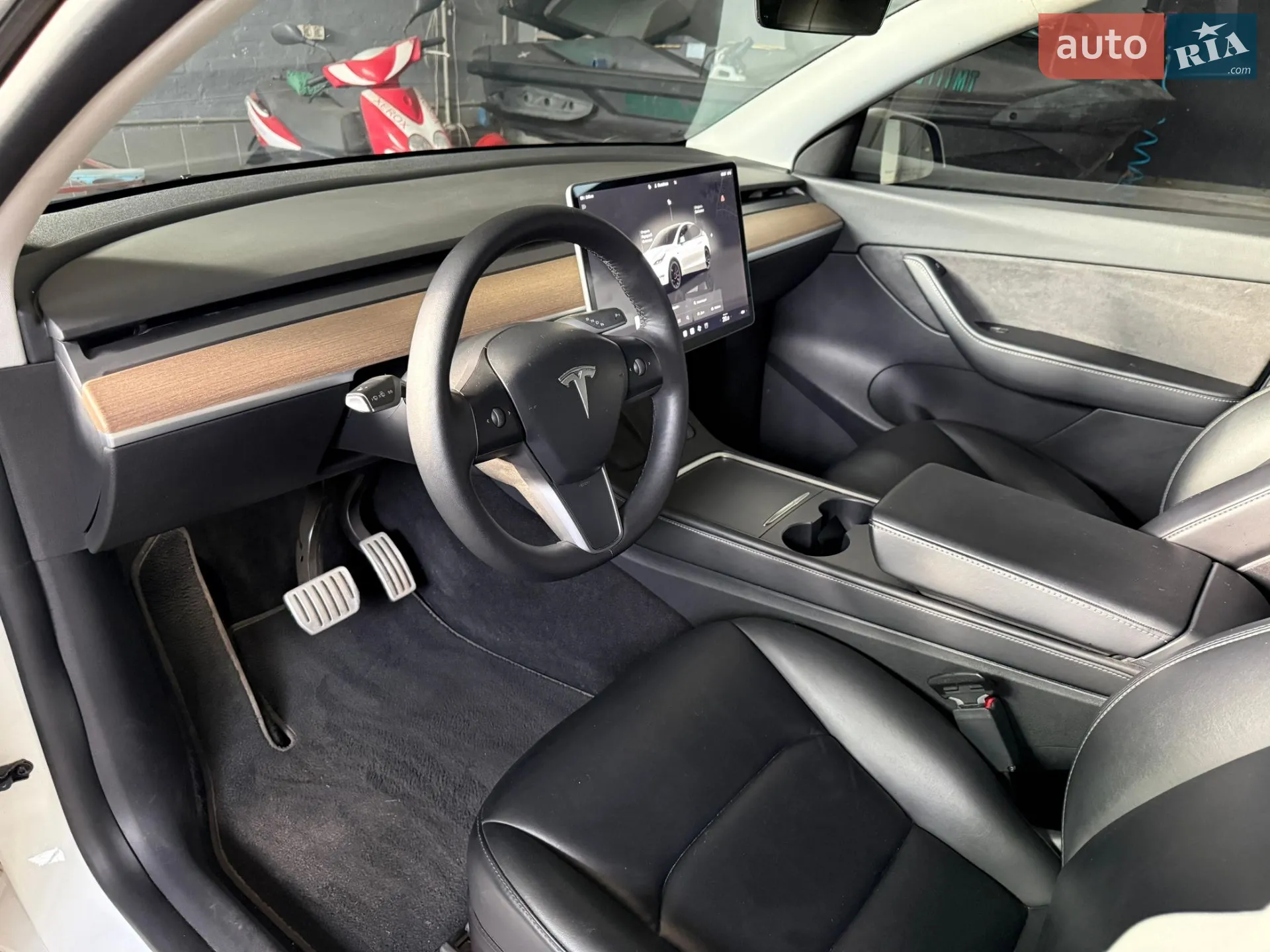 2022 Tesla Model Y - мініатюра 11